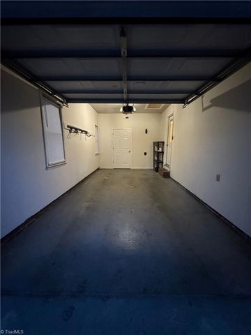5755 Gayray Street, Clemmons, NC 27012