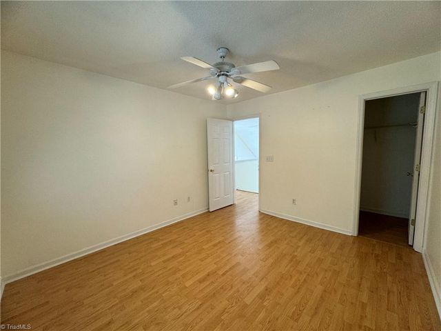 5755 Gayray Street, Clemmons, NC 27012