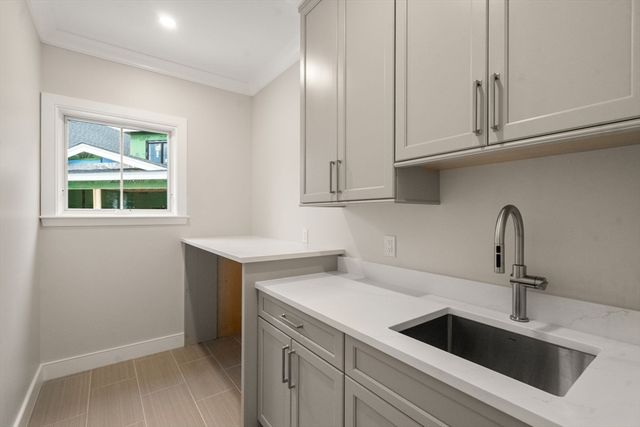 57 Horrigan Drive 3, Dedham, MA 02026