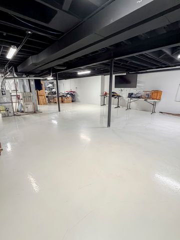 9027 Skyline Drive, Burr Ridge, IL 60527