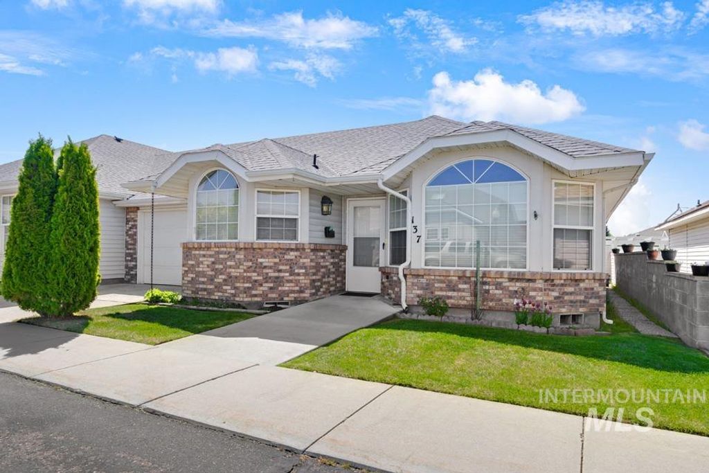 137 Country Lane Loop, Payette, ID 83661