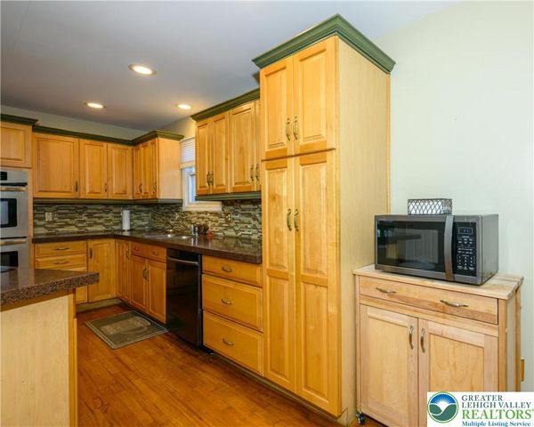 3851 Brandeis Avenue, Bethlehem Twp, PA 18020