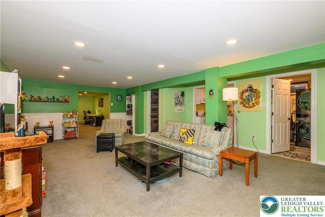 3851 Brandeis Avenue, Bethlehem Twp, PA 18020