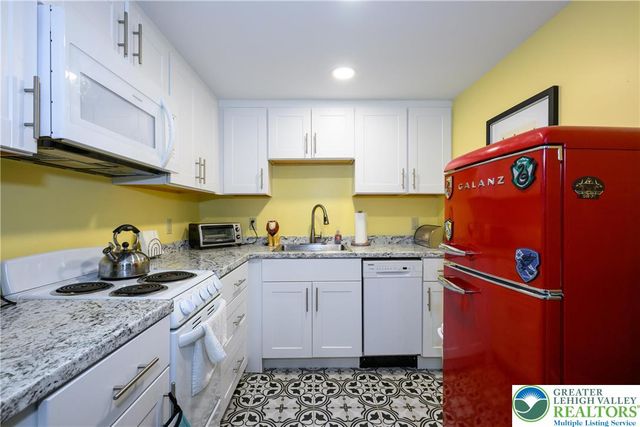 3851 Brandeis Avenue, Bethlehem Twp, PA 18020