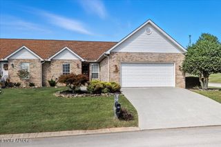 205 Royal Oaks Drive, Maryville, TN 37801