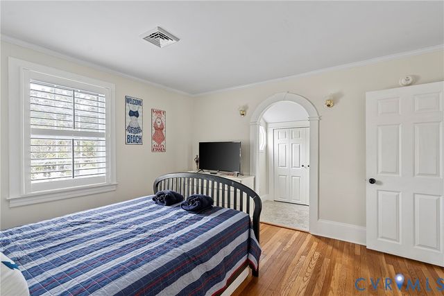 16225 General Puller Hwy, Deltaville, VA 23043