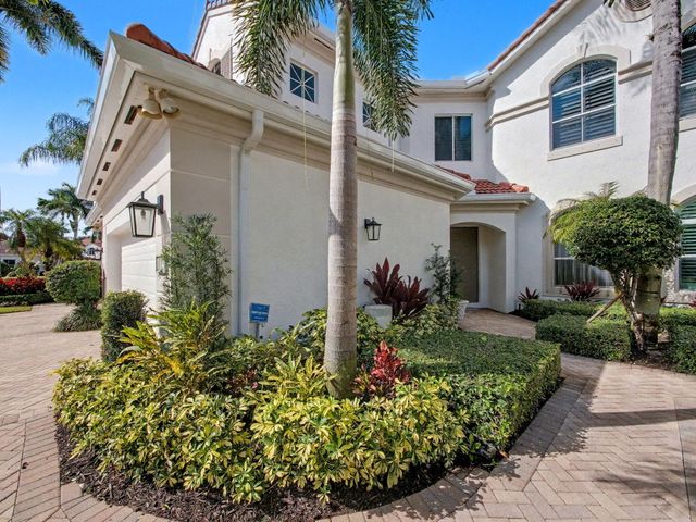 118 Palm Bay Dr. A, Palm Beach Gardens, FL 33418