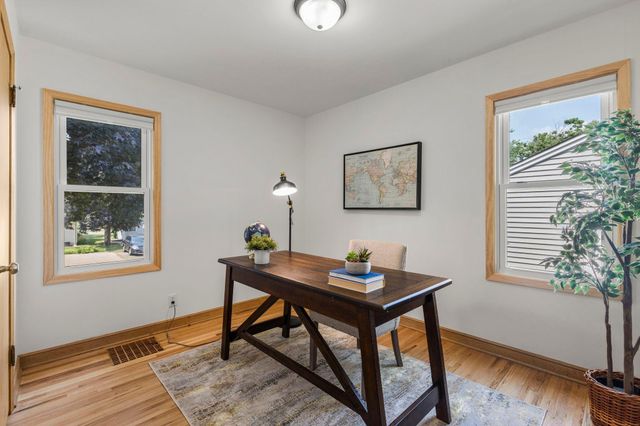 6712 Washburn Avenue S, Richfield, MN 55423