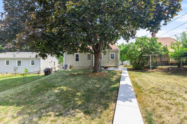 6712 Washburn Avenue S, Richfield, MN 55423