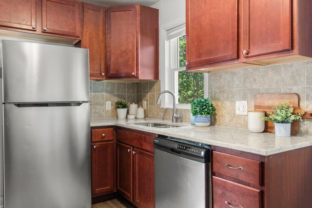 6712 Washburn Avenue S, Richfield, MN 55423