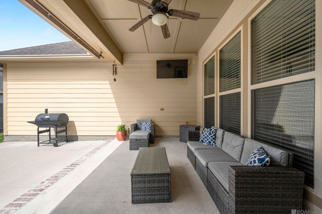 16417 Parker Place Dr, Prairieville, LA 70769