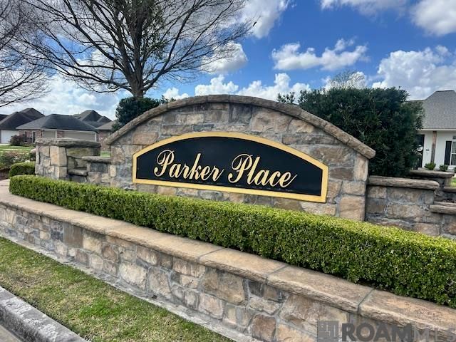 16417 Parker Place Dr, Prairieville, LA 70769