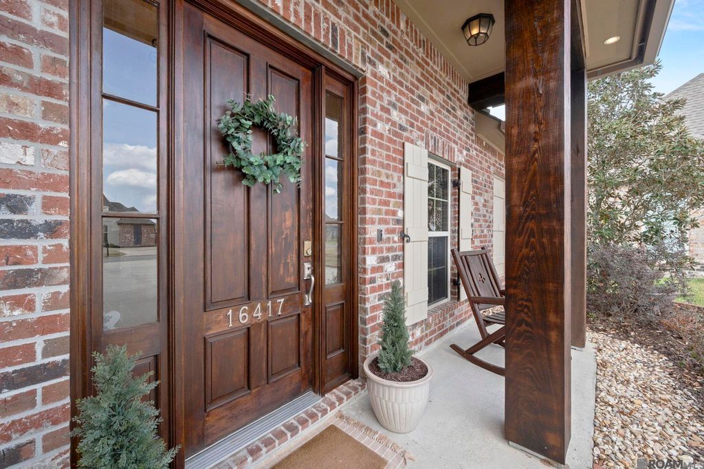 16417 Parker Place Dr, Prairieville, LA 70769