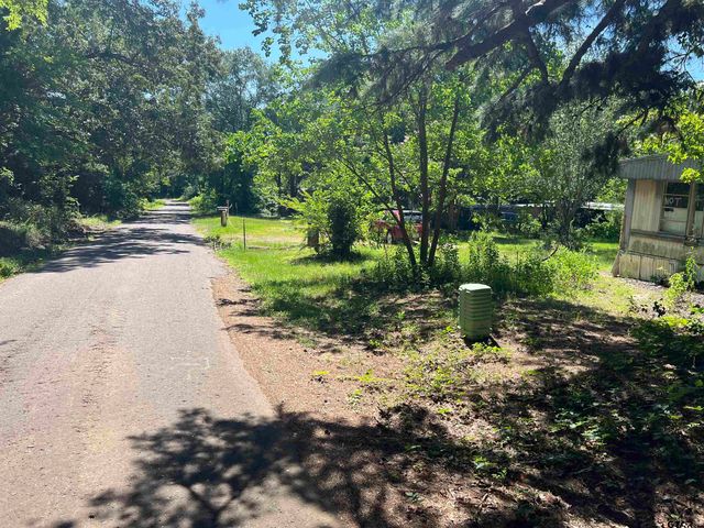1736 County Road 246 N, Tyler, TX 75705