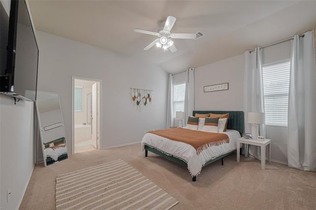 9459 E Woodmark, Conroe, TX 77304