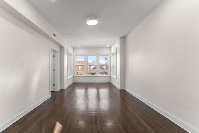 7532 S Champlain Avenue 2, Chicago, IL 60619