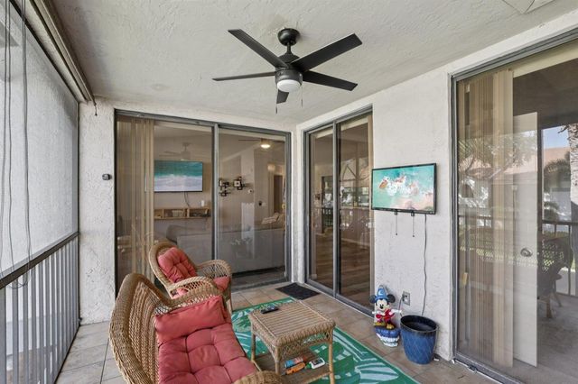 5394 Firenze Drive O, Boynton Beach, FL 33437