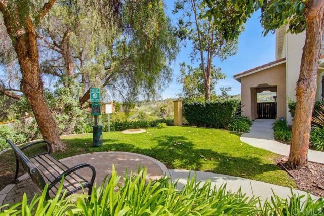 6934 Feldspar Pl, Carlsbad, CA 92009