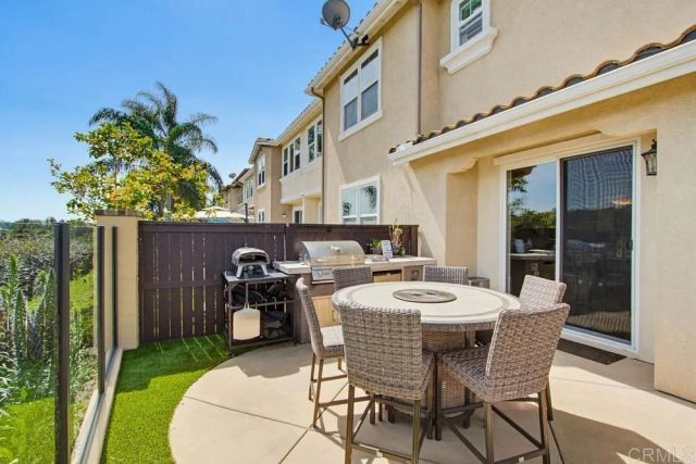 6934 Feldspar Pl, Carlsbad, CA 92009