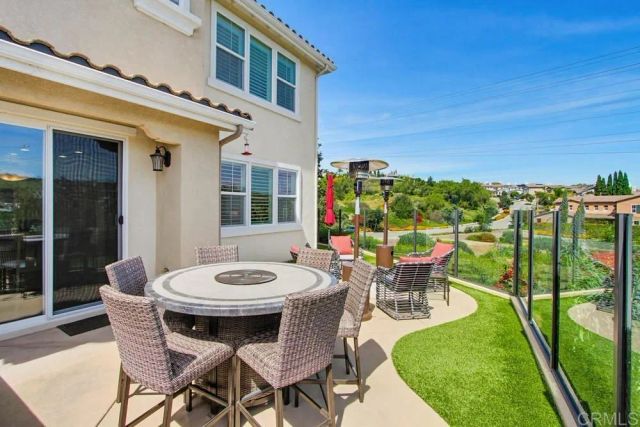 6934 Feldspar Pl, Carlsbad, CA 92009