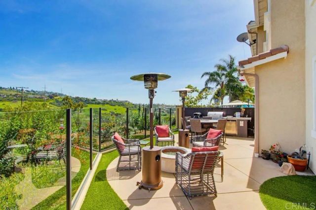 6934 Feldspar Pl, Carlsbad, CA 92009