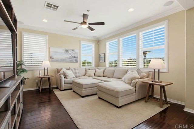 6934 Feldspar Pl, Carlsbad, CA 92009