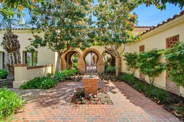 6934 Feldspar Pl, Carlsbad, CA 92009