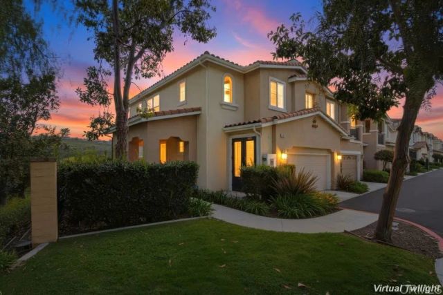 6934 Feldspar Pl, Carlsbad, CA 92009