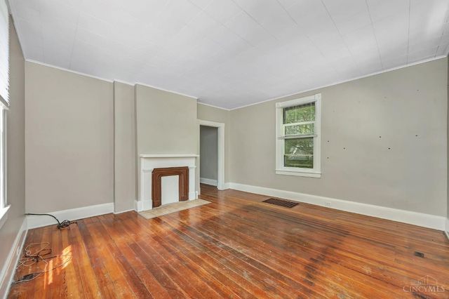1085 Church Avenue, Glendale, OH 45246