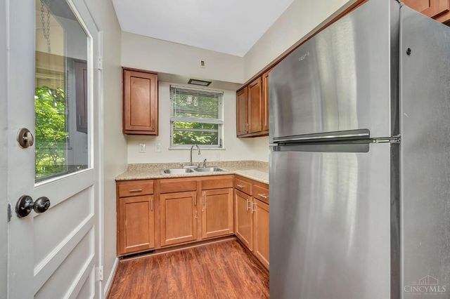 1085 Church Avenue, Glendale, OH 45246