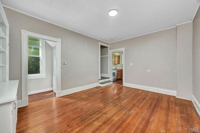 1085 Church Avenue, Glendale, OH 45246