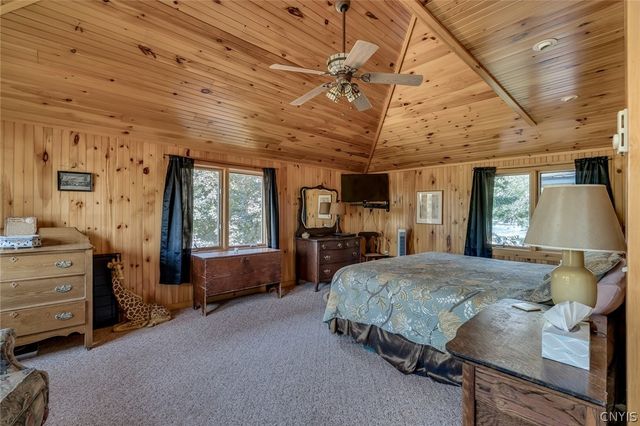 40029 Whiskey, Clayton, NY 13624