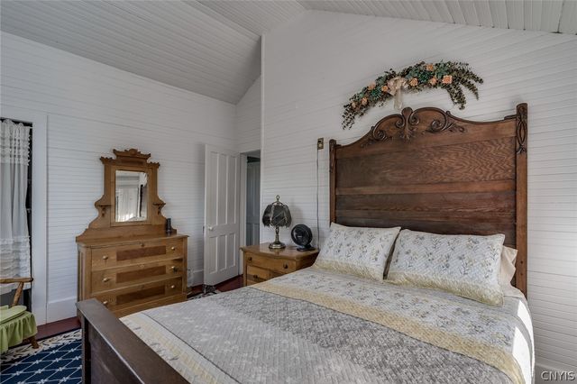 40029 Whiskey, Clayton, NY 13624