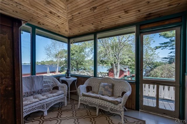 40029 Whiskey, Clayton, NY 13624