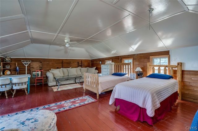 40029 Whiskey, Clayton, NY 13624