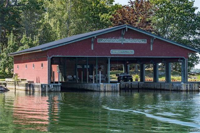 40029 Whiskey, Clayton, NY 13624