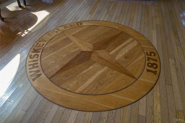 40029 Whiskey, Clayton, NY 13624