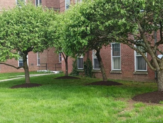 2409 Villa At The Woods, Peekskill, NY 10566