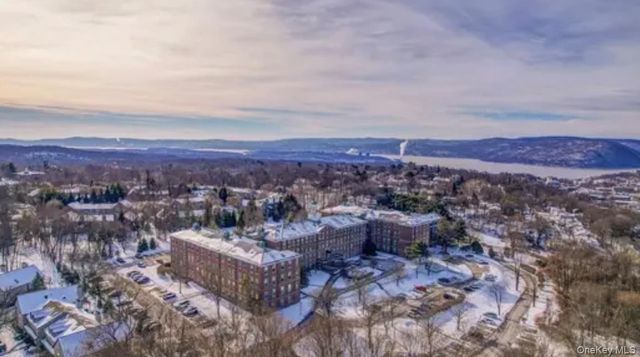 2409 Villa At The Woods, Peekskill, NY 10566