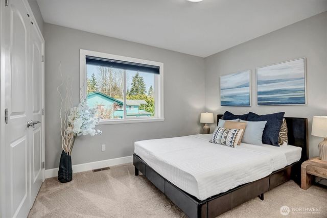 13116 NE 104th Street, Kirkland, WA 98033