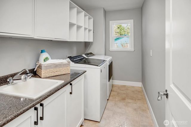 13116 NE 104th Street, Kirkland, WA 98033