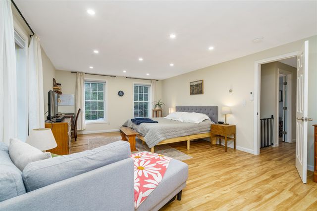 37 Tamarack Road, Lee, NH 03861