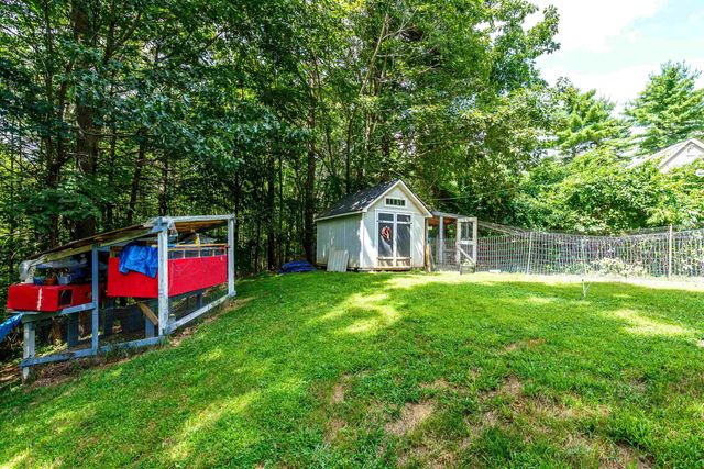 37 Tamarack Road, Lee, NH 03861