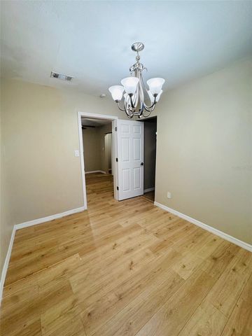 1910 E COLUMBUS DRIVE B, Tampa, FL 33605