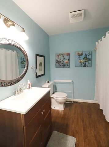 1536 Suzanne Court, Flushing, MI 48433