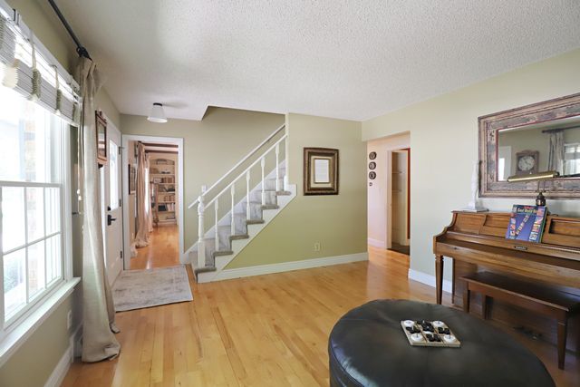 1536 Suzanne Court, Flushing, MI 48433