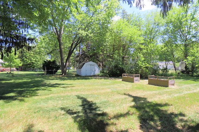 1536 Suzanne Court, Flushing, MI 48433
