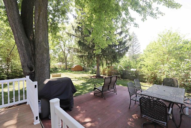 1536 Suzanne Court, Flushing, MI 48433