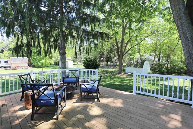 1536 Suzanne Court, Flushing, MI 48433