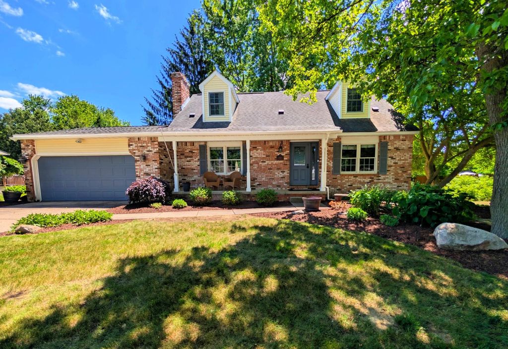 1536 Suzanne Court, Flushing, MI 48433